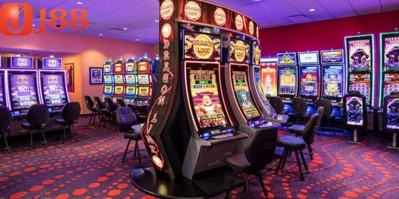 Người chơi được đắm mình trong không gian sòng bạc chân thực